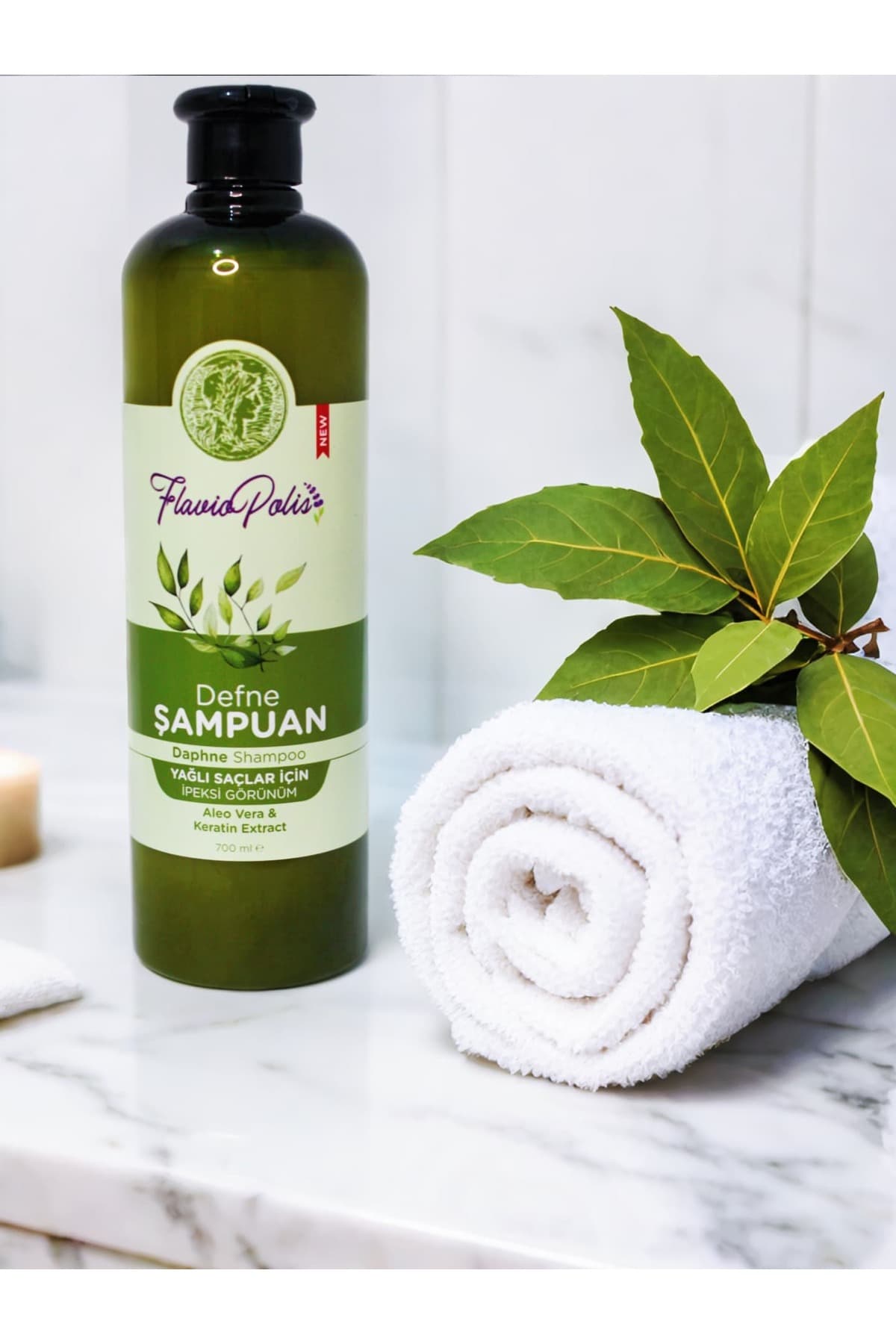 DEFNE ŞAMPUANI YAĞLI ŞAÇLAR İÇİN 700 ML